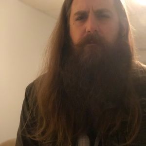 Meet your Posher, Adam